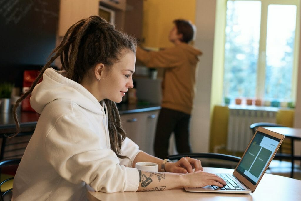 what is minimum internet speed for working from home