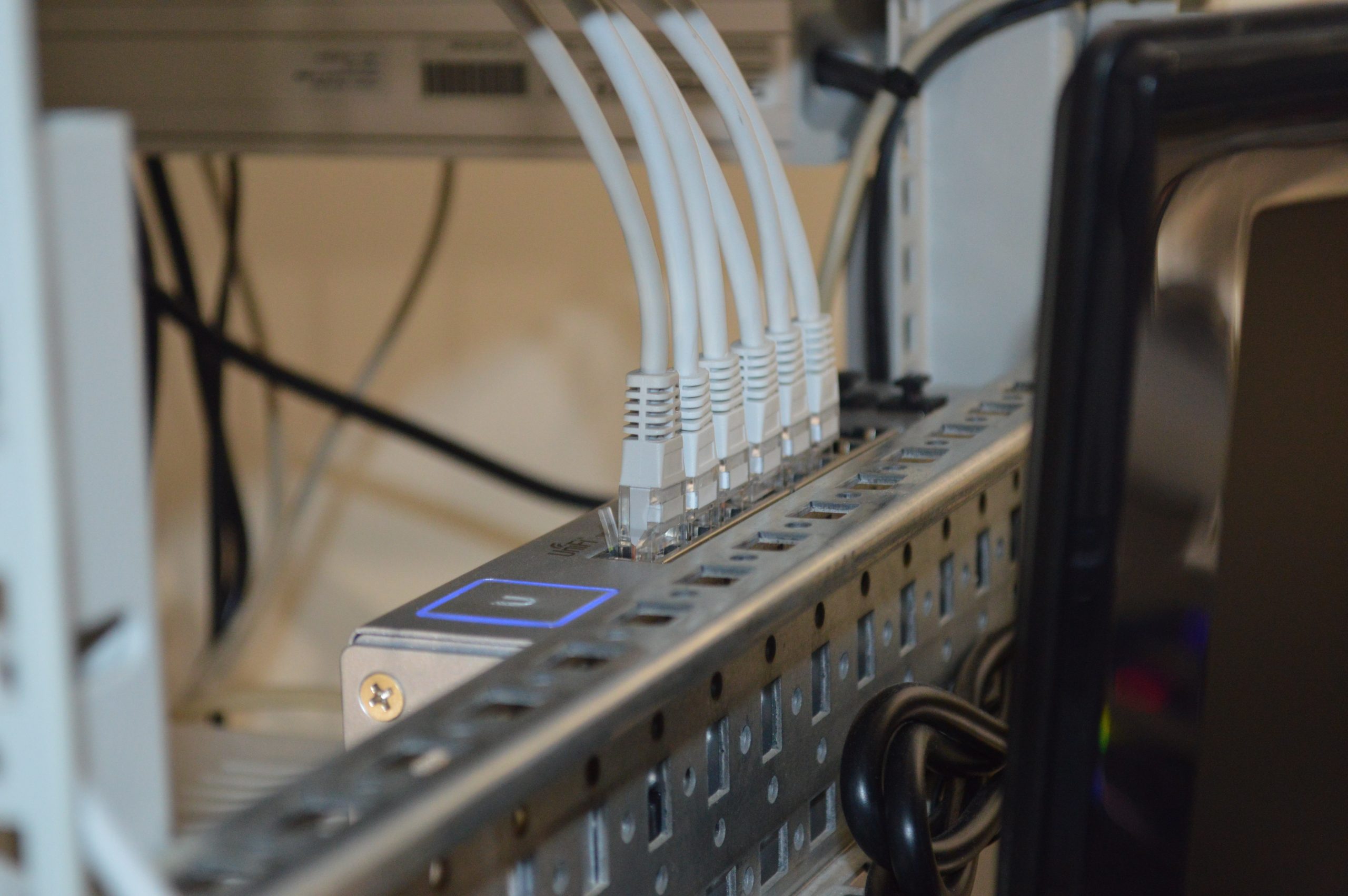pros and cons of dsl internet	
