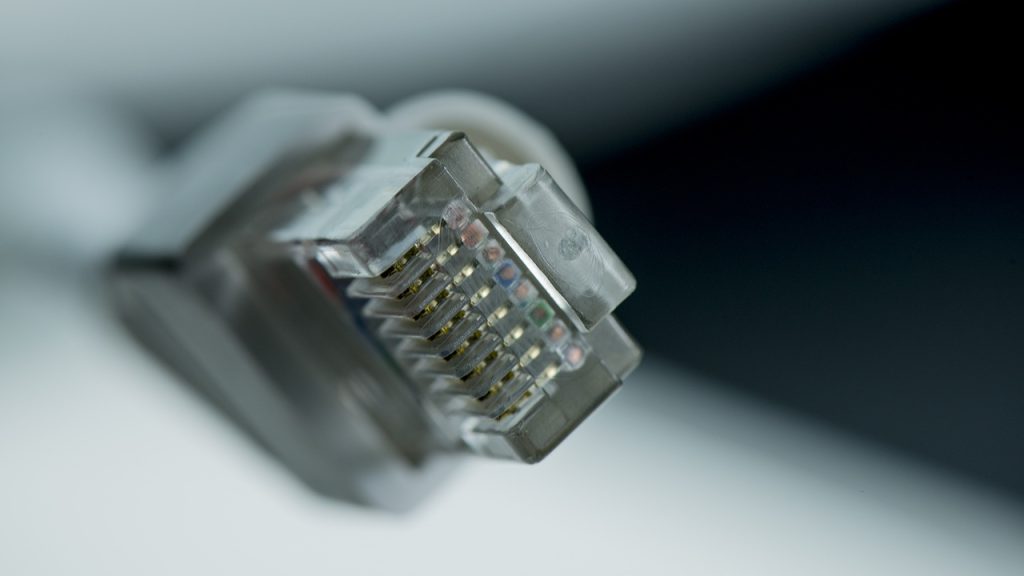 how to pick an Internet provider